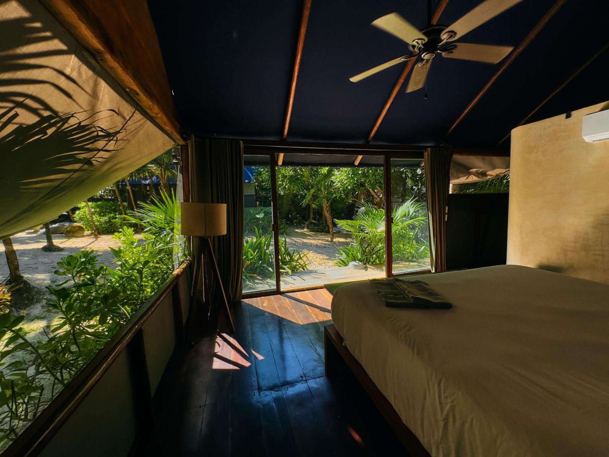 Libelula Tulum Beachfront Hotel Extérieur photo