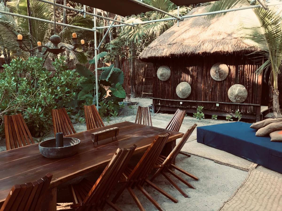 Libelula Tulum Beachfront Hotel Extérieur photo
